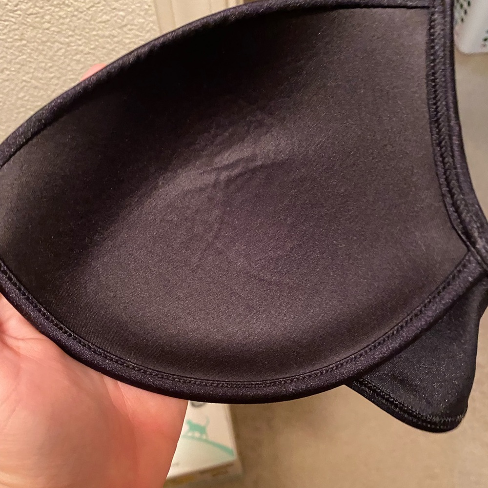 VS twist front bikini top, underwire - Picture 5 of 5